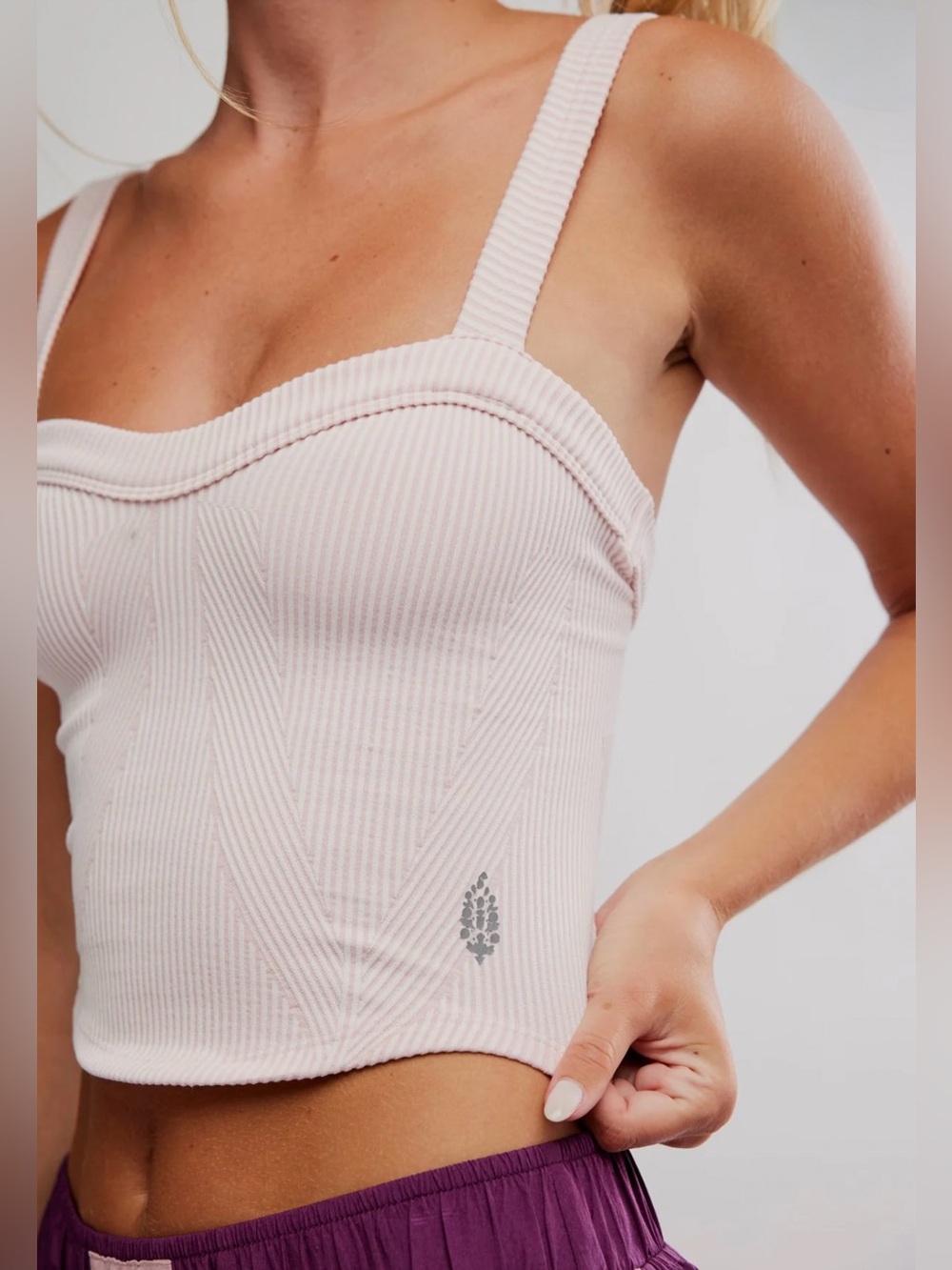 Free People Movement Perfectly Plated Cami size M-L - Picture 2 of 13